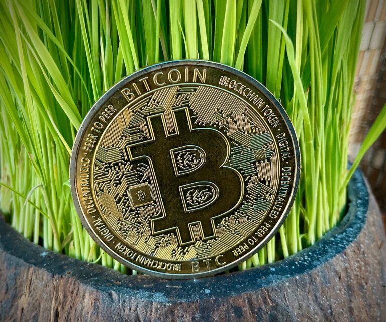 MiCA regulation of cryptocurrencies MiCA in the Czech Republic and EU