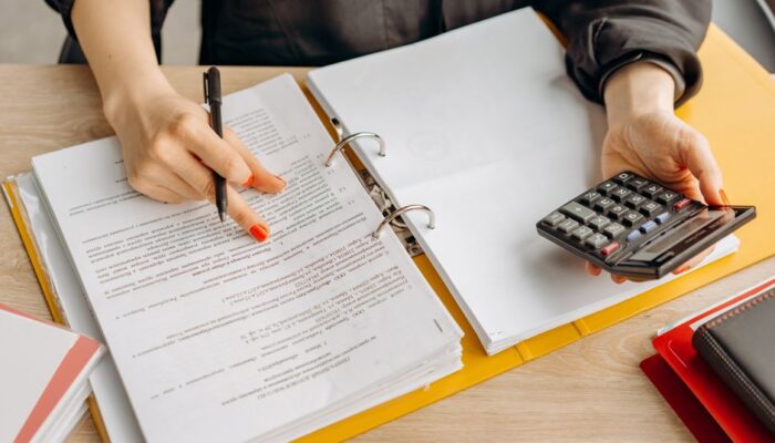 DAŇOVÉ PŘIZNÁNÍ za 2025: S advokátem můžete až do 1.7.2026