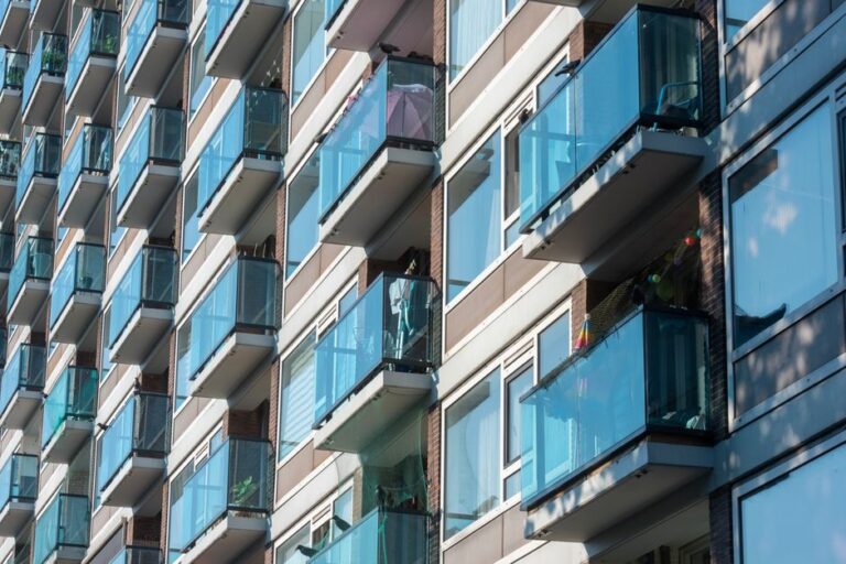 EIA u komerčních projektů: Průvodce pro developery